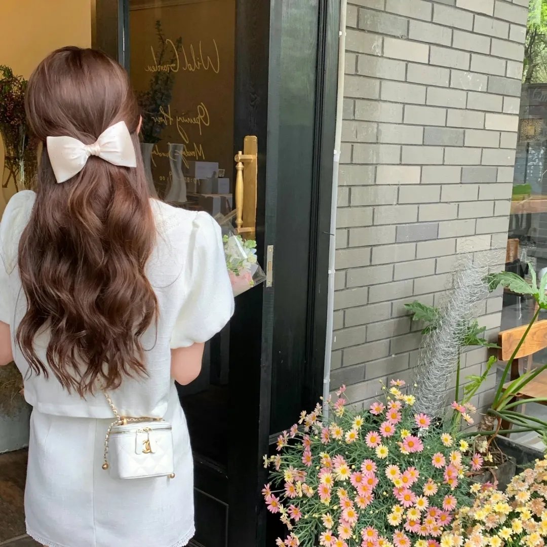 辞职后前总裁对我余情未了