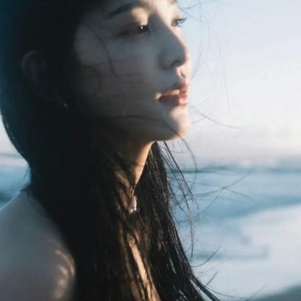 且以情深共此生（消失的娇妻）